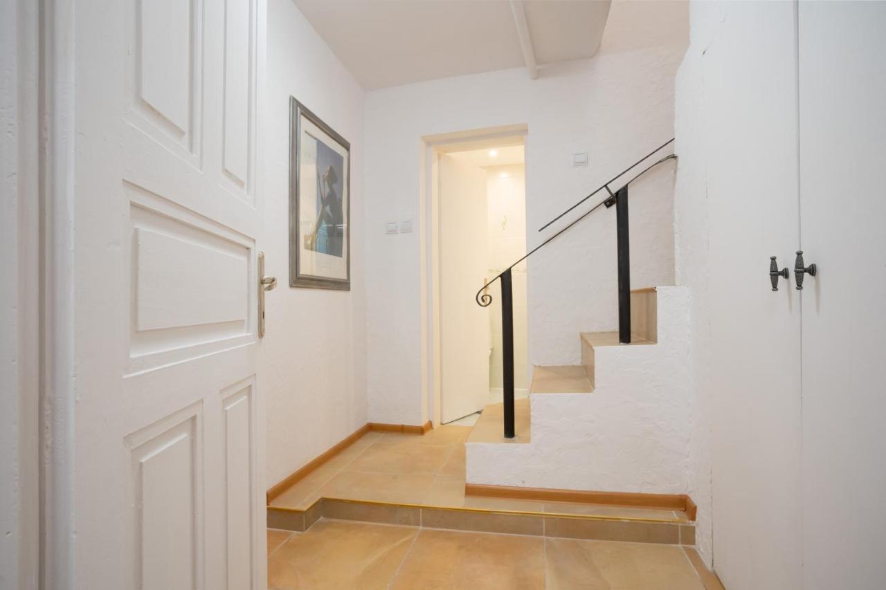 Tsarevets Panoramic Apartments Veliko Tarnovo Exterior photo