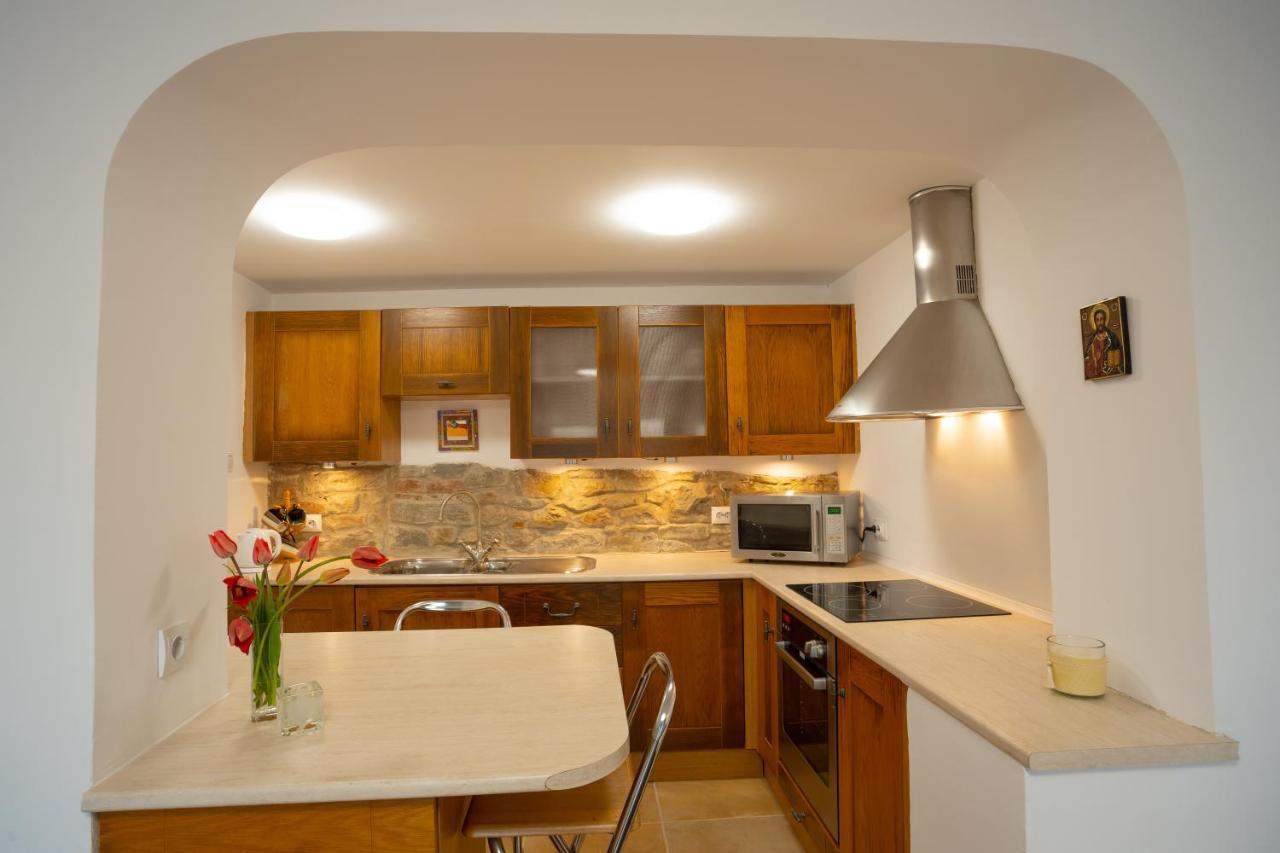 Tsarevets Panoramic Apartments Veliko Tarnovo Exterior photo
