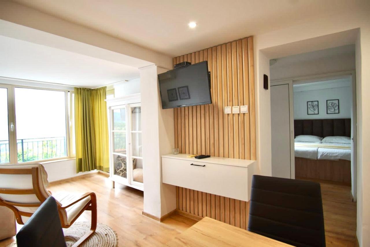 Tsarevets Panoramic Apartments Veliko Tarnovo Exterior photo