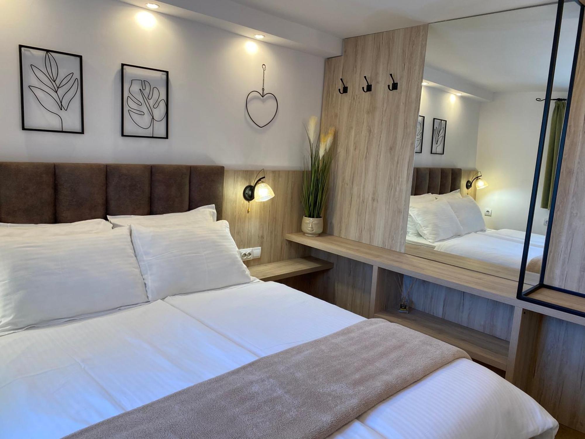 Tsarevets Panoramic Apartments Veliko Tarnovo Exterior photo