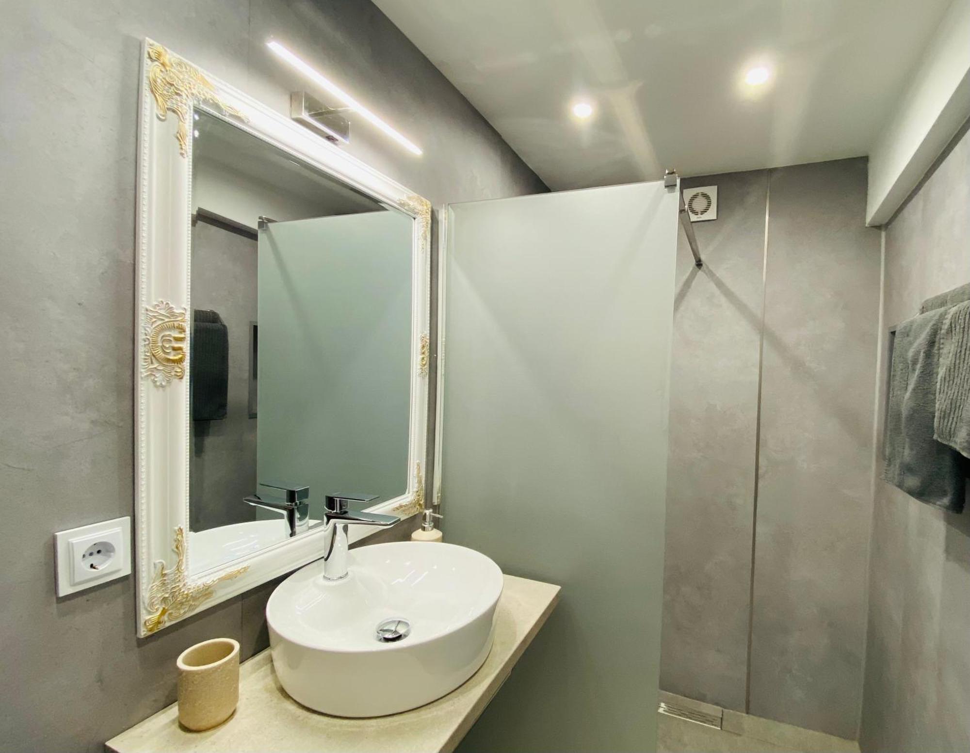 Tsarevets Panoramic Apartments Veliko Tarnovo Exterior photo